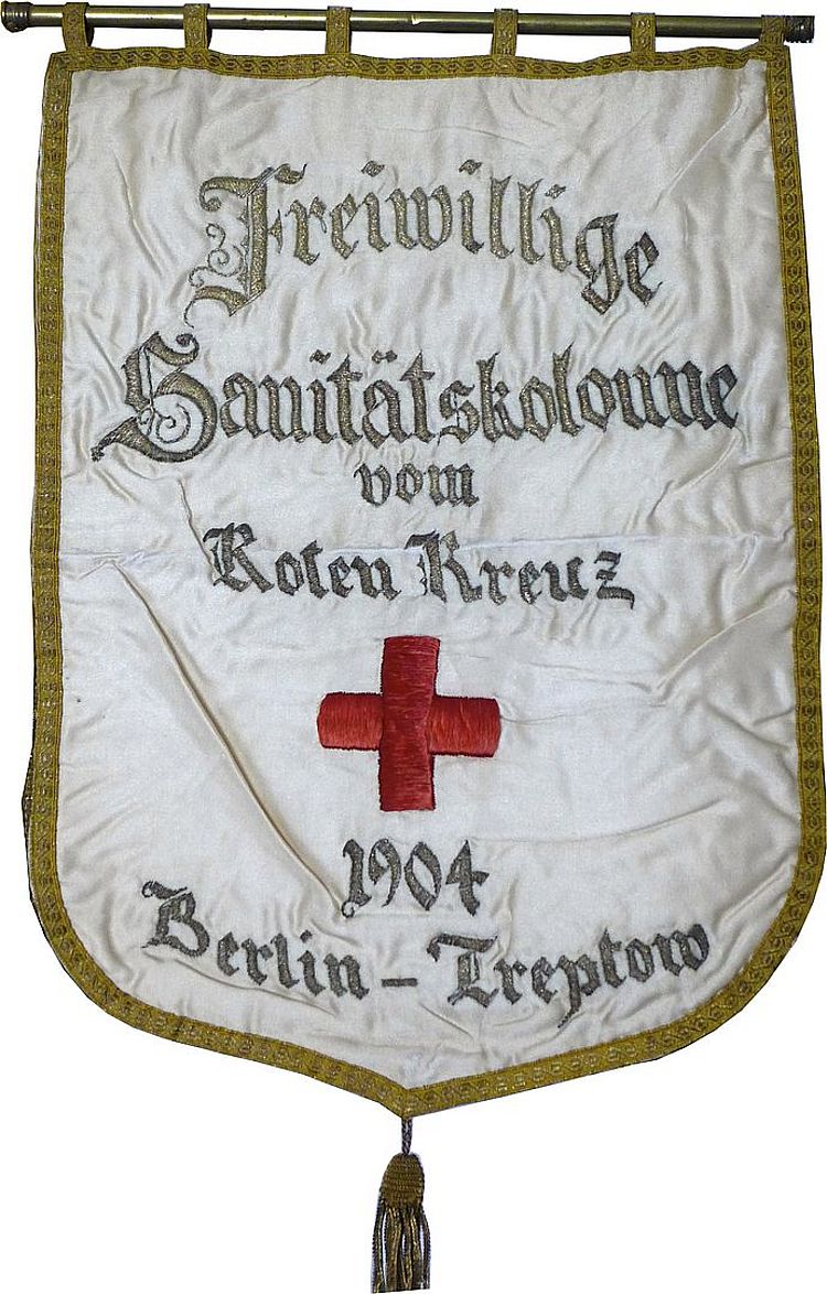 Auch in Treptow, einer damals noch selbständigen Gemeinde bei Berlin, bestand eine Sanitätskolonne